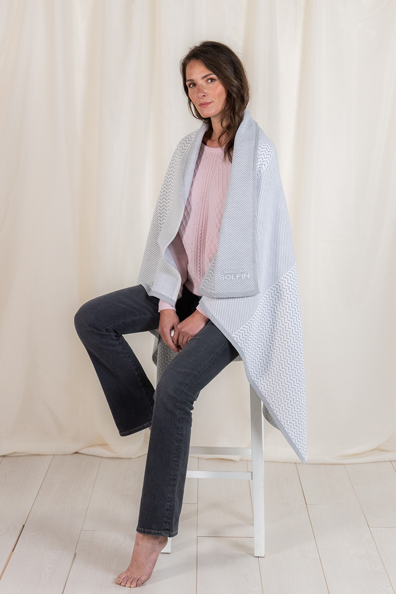 Plaid jacquard en laine 6 B Solfin Fabriqué en France