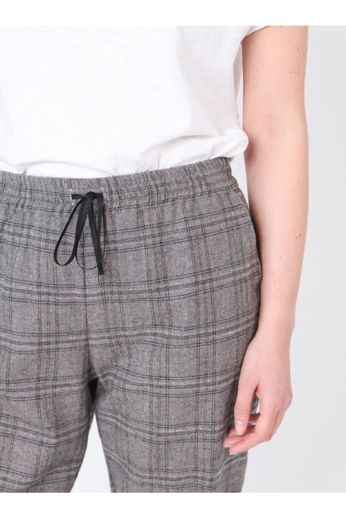 Pantalon femme à carreaux 1 B Solfin Fabriqué en France 2